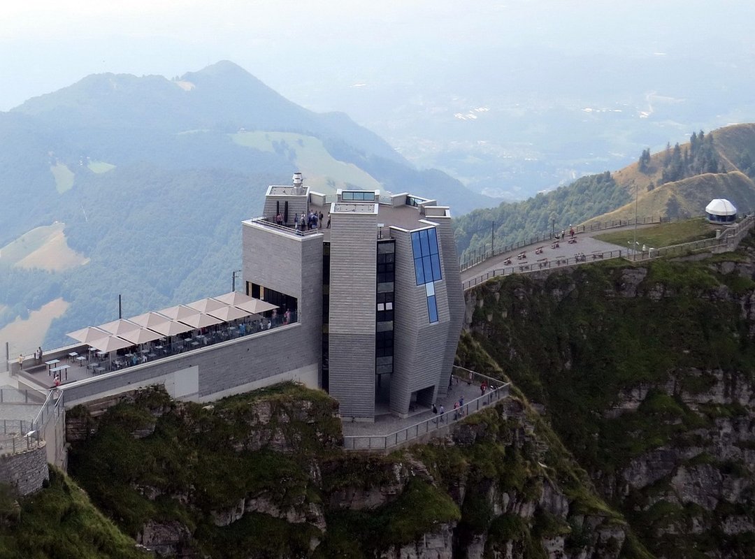 The Connection to Valtteri Bottas and Public Life